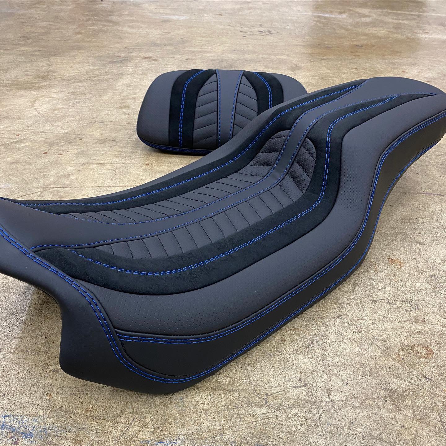 Custom Motorcycle seat gallery Bux Customs