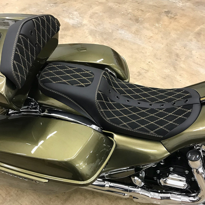 custom Harley bagger seat